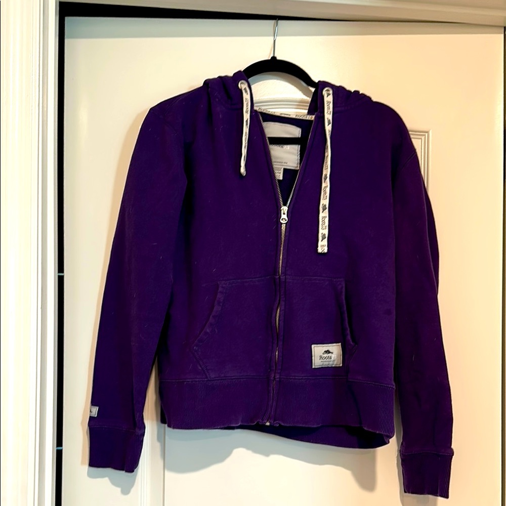 Roots Purple Hooded Jacket with Zipper and Relaxed Fit